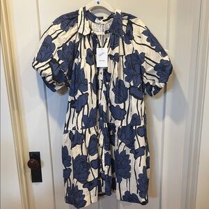 AUREUM Navy and Cream Floral dress